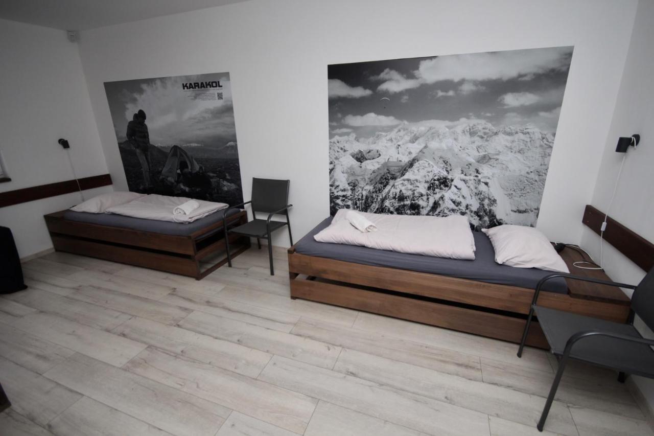 Flight Park Javorovy Hostel Trinec Ngoại thất bức ảnh