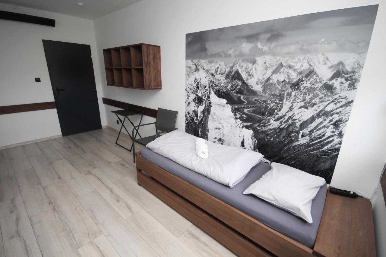 Flight Park Javorovy Hostel Trinec Ngoại thất bức ảnh